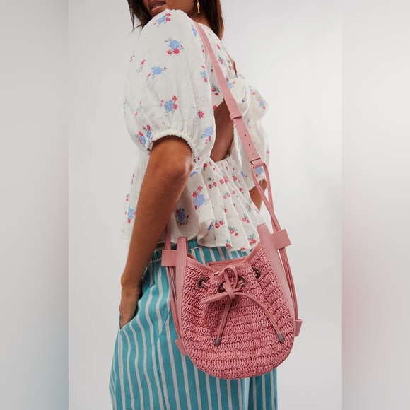 Free People Handbags - FREE PEOPLE cabana crossbody bag
